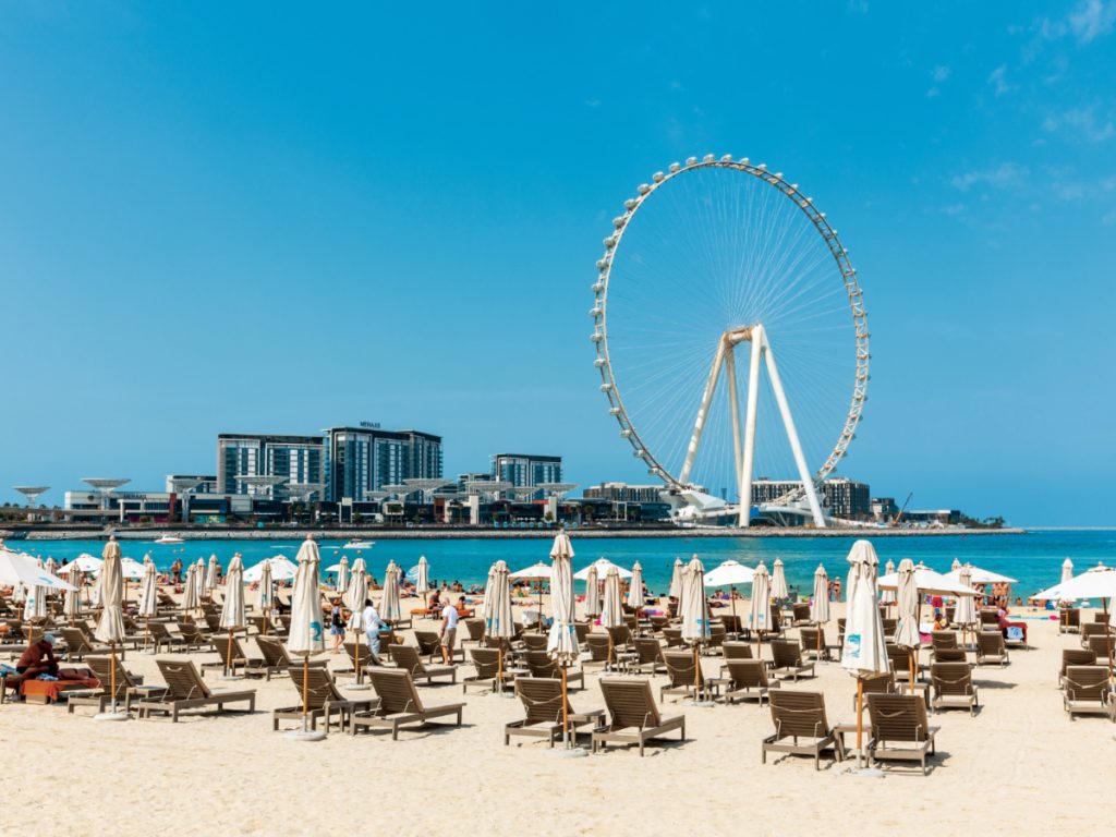 Top 10 Best Beach Clubs in Dubai 13