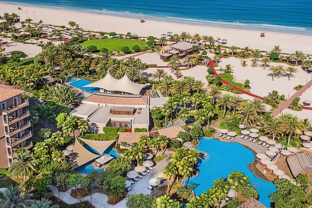 The 10 Best Beach Hotels in Dubai 15